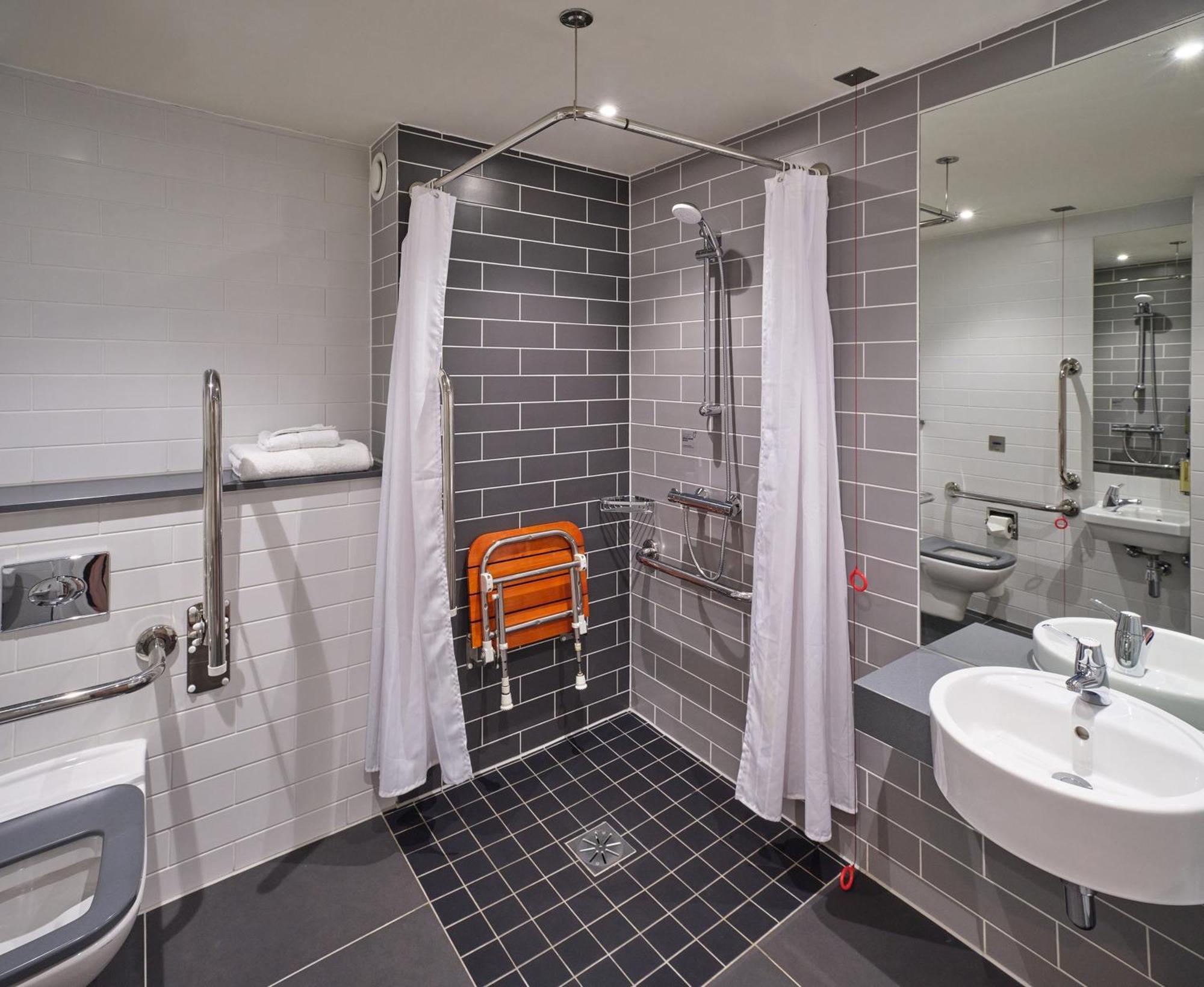 Express - - Centre By Ihg Birmingham